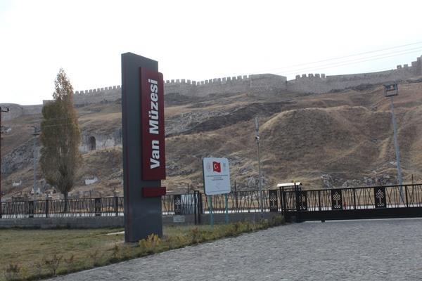 müze1.jpg müze1.jpg