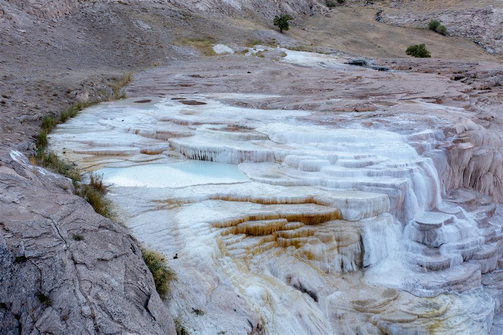 Van Başkale  Travertenleri  3 .jpg
