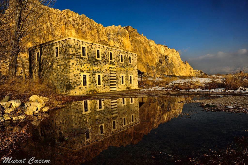 Horhor camii- Murat Cacim.jpg Horhor camii- Murat Cacim.jpg